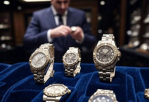 Rolex Replicas: A Growing Concern in the Luxury Watch Industry rolex replica